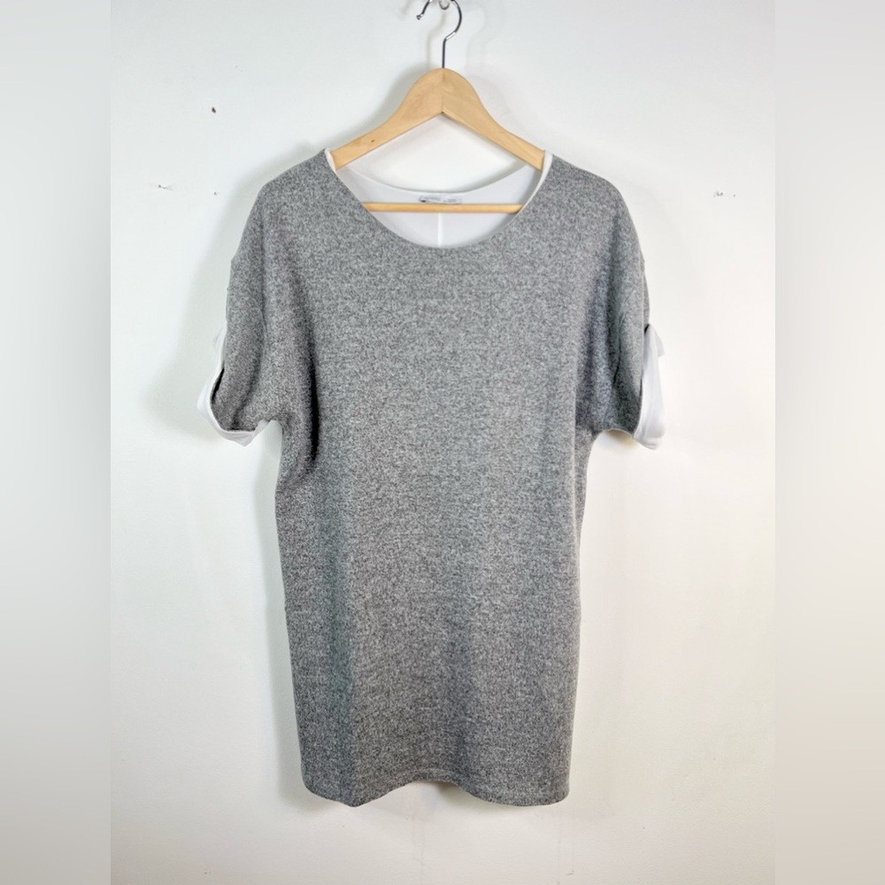 Zara W/B Collection Gray Knit Shortsleeved Top Size M Women’s